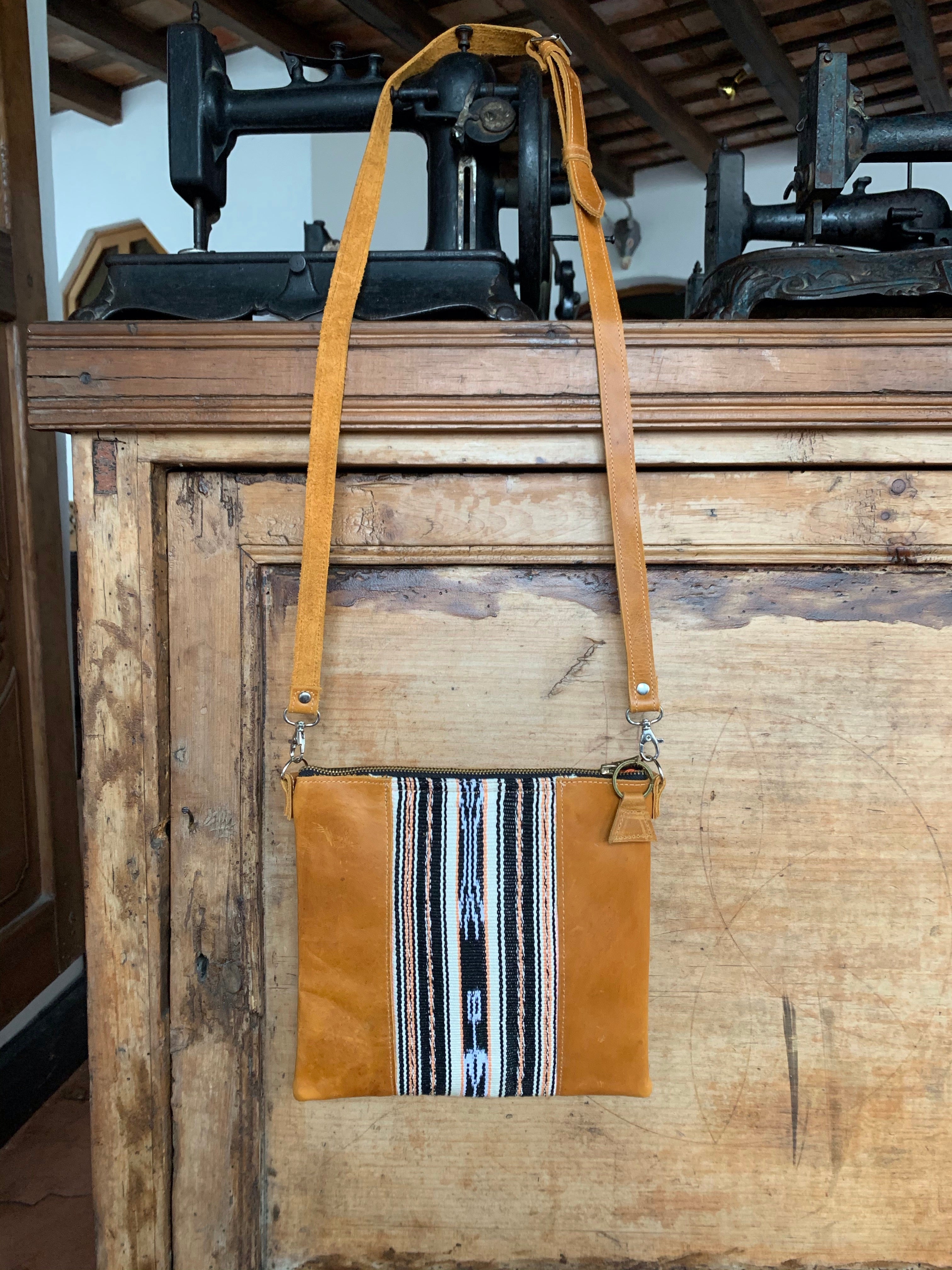 Medicine Bag Nawala - Tan